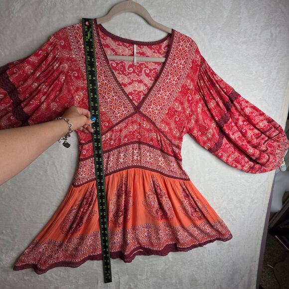 Free People XS Luna Scarf Lacey Print Exaggerated BellSleeve Boho Red Mini Dress - Picture 5 of 16